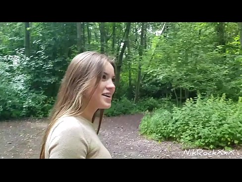 ❤️ Es piedāvāju Evelīnai, lai mēs izdrāžamies publiskā vietā! Viņa piekrita. Tad es viņu izdrāztu dibenā un spermu viņas mutē. Pēc tam viņa čurāja. ❤️ Kaltais porno pie mums ﹏