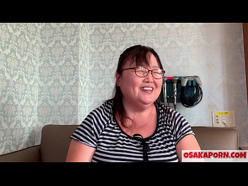 ❤️ Resnā japāņu mamma rāda savas milzīgās krūtis un bauda seksa rotaļlietu. 51 gadu veca mamma no Āzijas stāsta par savu seksuālo pieredzi. Yukiko 1 OSAKAPORN trekna milf ❤️ Kaltais porno pie mums ﹏