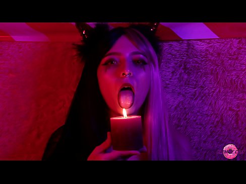 ❤️ Kaislīgs blowjob no seksīga sukuba ar mutes piepildījumu ❤️ Kaltais porno pie mums ﹏